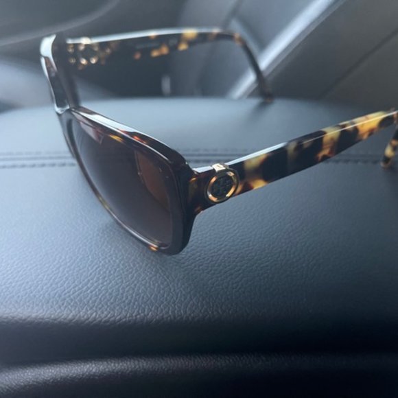 Tory Burch Brand (Women\'s Sunglasses) main image 7